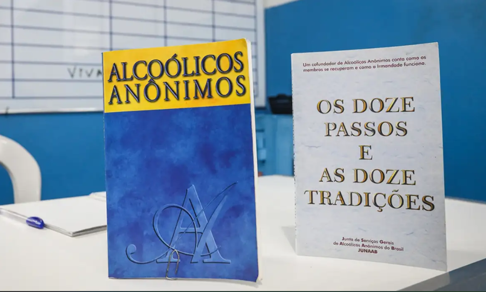 Alco�licos An�nimos completa 90 anos com aumento expressivo da presen�a feminina