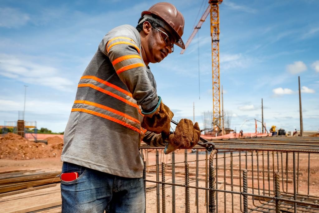 Mato Grosso gerou mais de 30,2 mil novos empregos no primeiro quadrimestre de 2025, aponta Caged