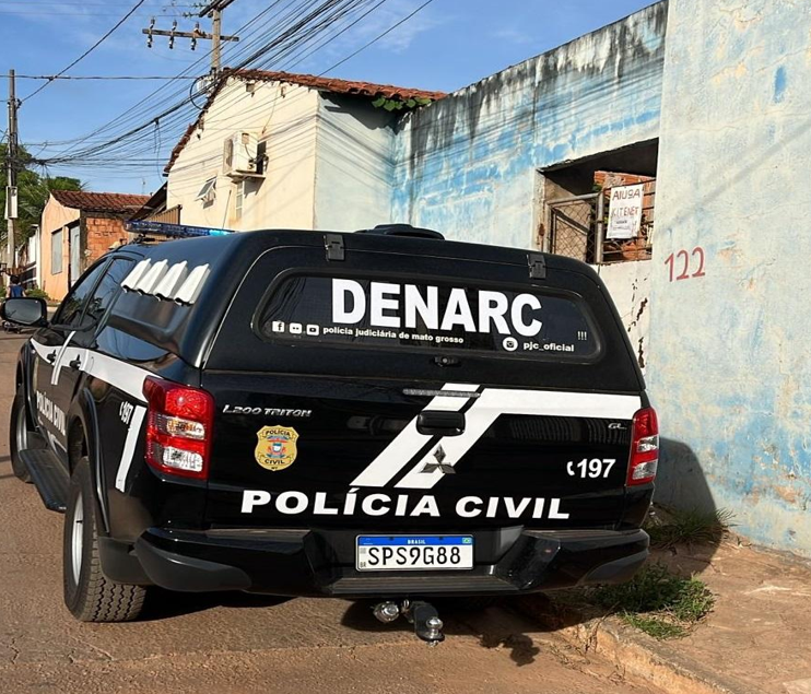 Foragida por tr�fico e alvo de opera��o policial � presa em Cuiab�