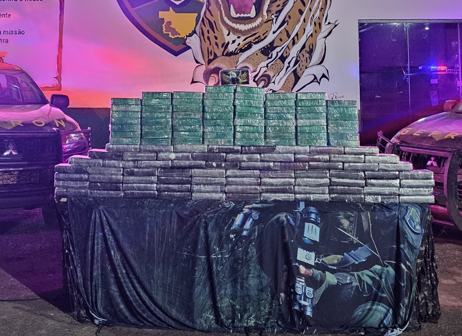 Gefron apreende 136 quilos de coca�na e leva preju�zo de R$ 2,9 milh�es �s fac��es criminosas