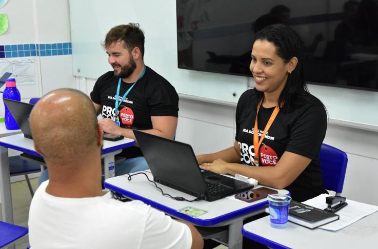 Procon Estadual leva orienta��es sobre direitos do consumidor � Associa��o Mato-grossense de Deficientes