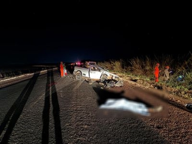 Acidente com quatro ve�culos na BR-158 deixa dois jovens mortos em Confresa