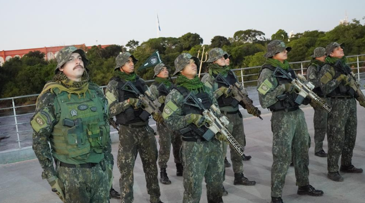 Militares de Mato Grosso e de outros 4 Estados concluem Curso de Opera��es Fluviais
