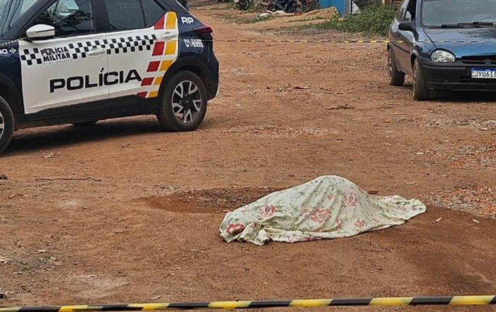 Jovem � morto com seis tiros em bairro de Cuiab�