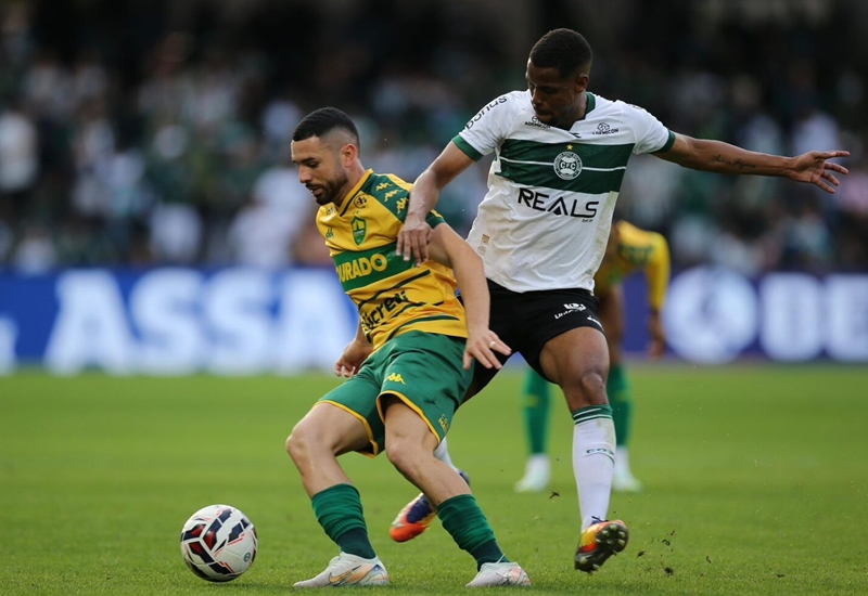 Coritiba vence Cuiab� e mant�m sequ�ncia invicta na S�rie B do Brasileiro