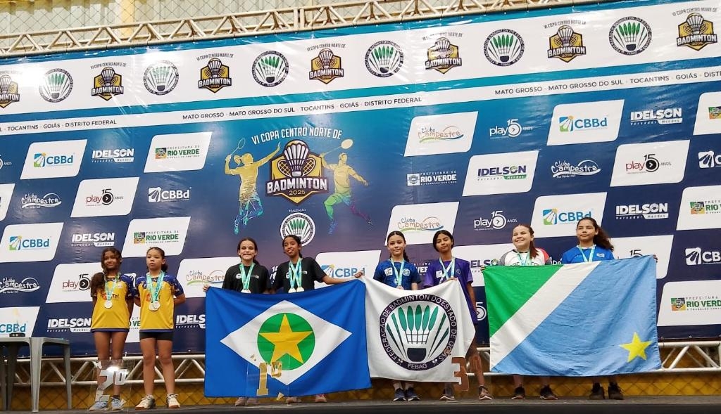 Delega��o da Unemat se destaca no Badminton e conquista 16 medalhas em competi��o com cinco Estados
