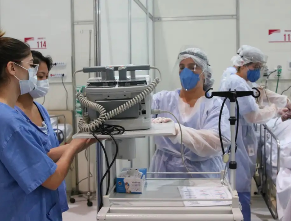 PISO DA ENFERMAGEM: PROFISSIONAIS COBRAM REAJUSTE NO SAL�RIO DA CATEGORIA EM TODO PA�S