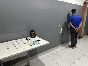 Suspeito com tornozeleira � capturado ap�s fuga e apreens�o de drogas em V�rzea Grande