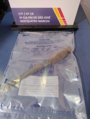 Adolescente e jovem s�o mortos a facadas em crime passional em S�o Jos� dos Quatro Marcos