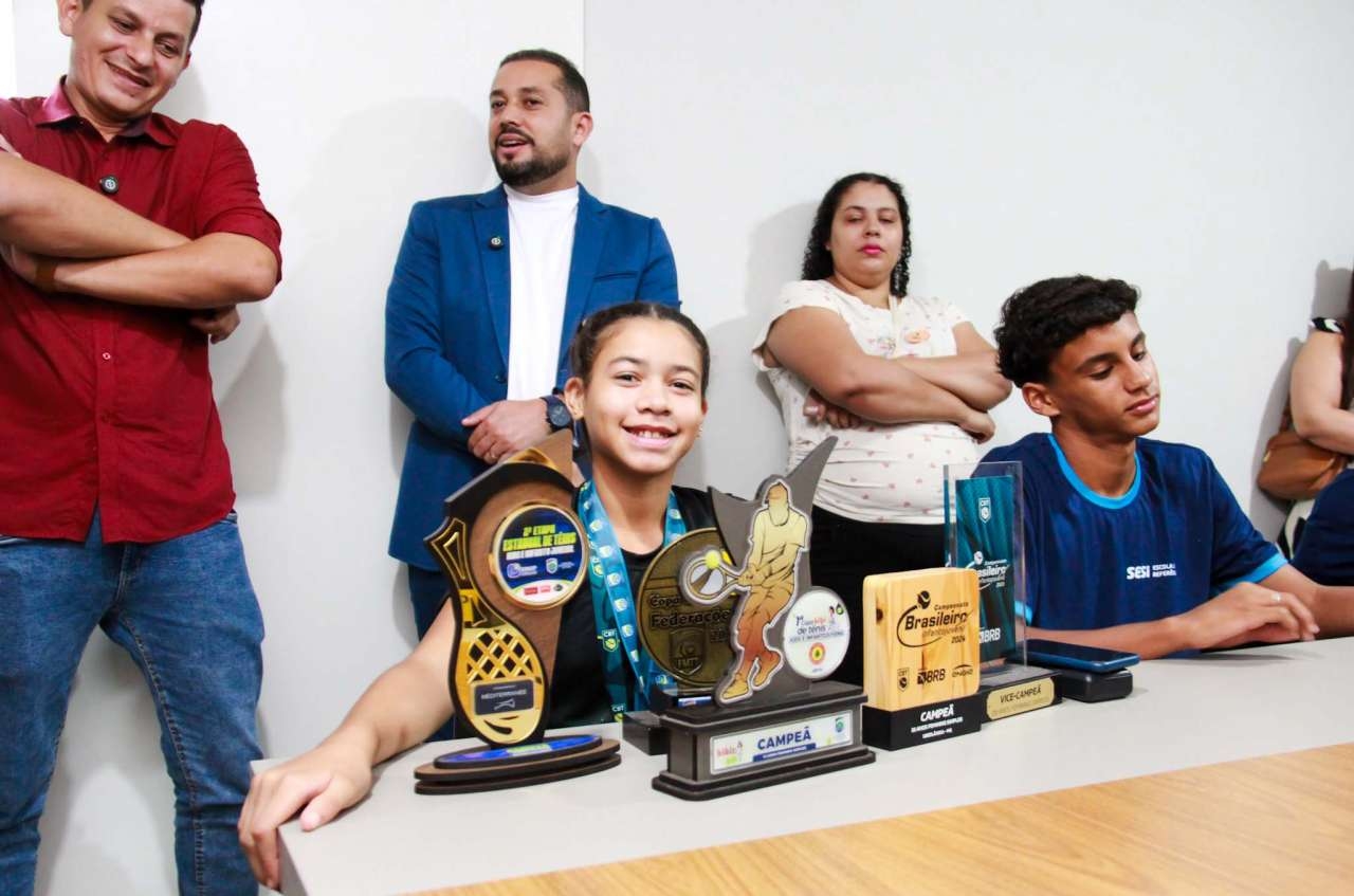 Aluna da rede municipal de Educa��o de V�rzea Grande � campe� da Etapa Nacional de T�nis em Bras�lia