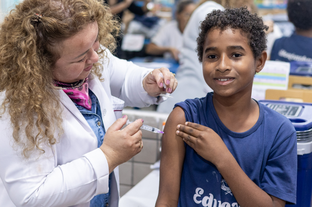 Vacina��o contra o HPV inicia nas escolas municipais para ampliar prote��o em Rondon�polis