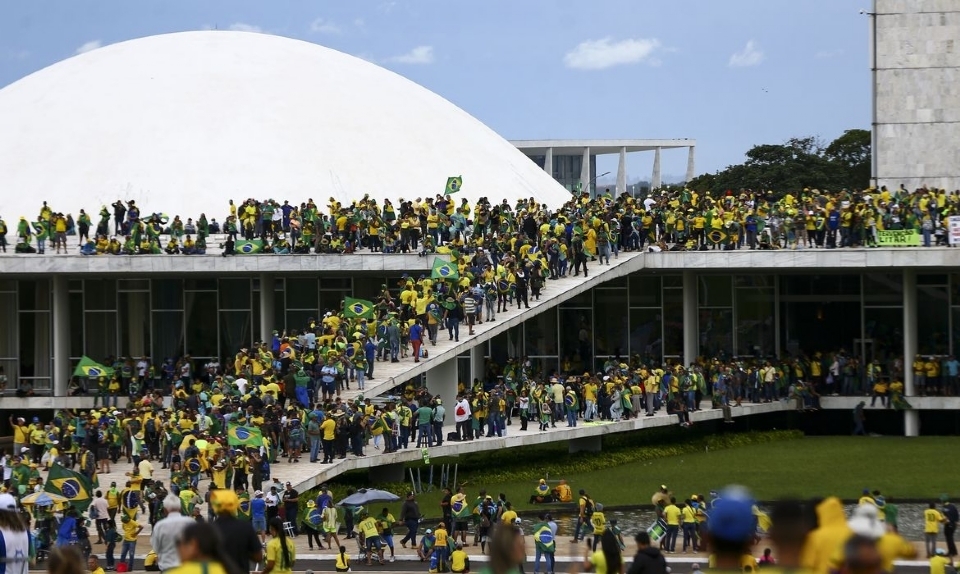Moraes solta acusado de participao no 8 de janeiro aps constatar falha em monitoramento por problemas tcnicos