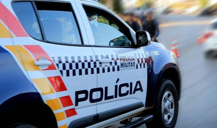 Cavalaria da PM prende homem foragido da Justi�a por tr�fico de drogas