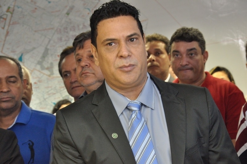 Paulo Henrique pede licena por mais uma semana, mas Cmara nega; vereador continua investigado
