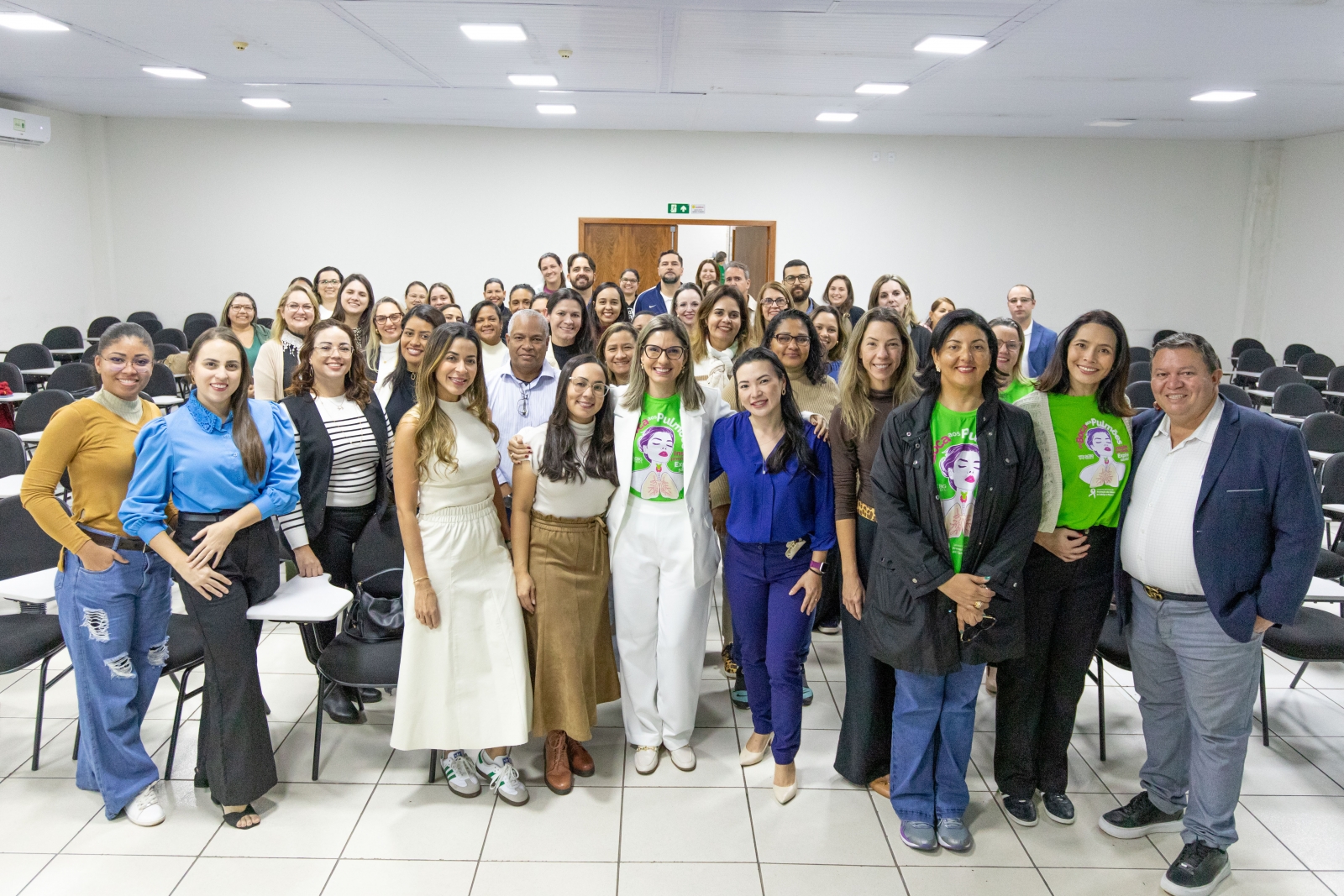 Prefeitura de Cuiab� promove a��es educativas e de preven��o ao c�ncer de cabe�a e pesco�o