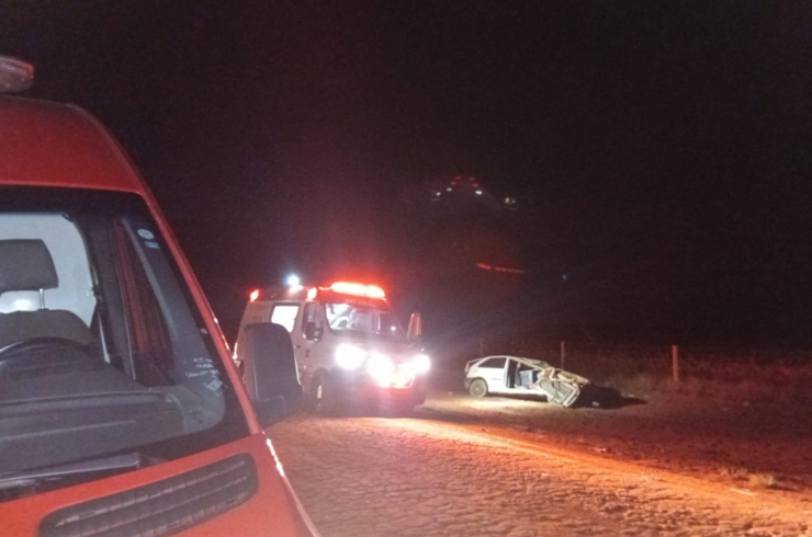 Homem fica ferido ap�s capotamento na zona rural de Campo Novo do Parecis