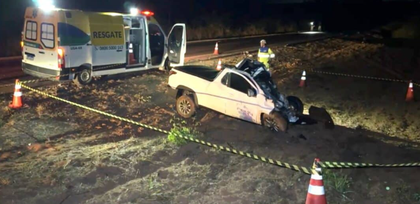 Motorista morre em coliso frontal entre picape e carreta na BR-163 em Sinop