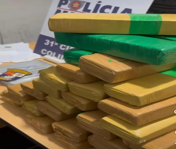 Pol�cia Militar prende faccionados com maconha e coca�na durante opera��o em Col�der