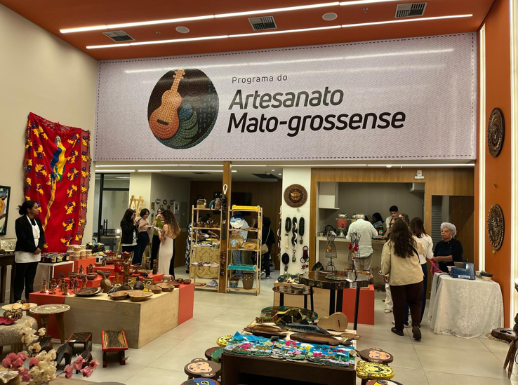 Artesos de 14 cidades de MT ganham espao gratuito para expor e vender suas peas em Cuiab